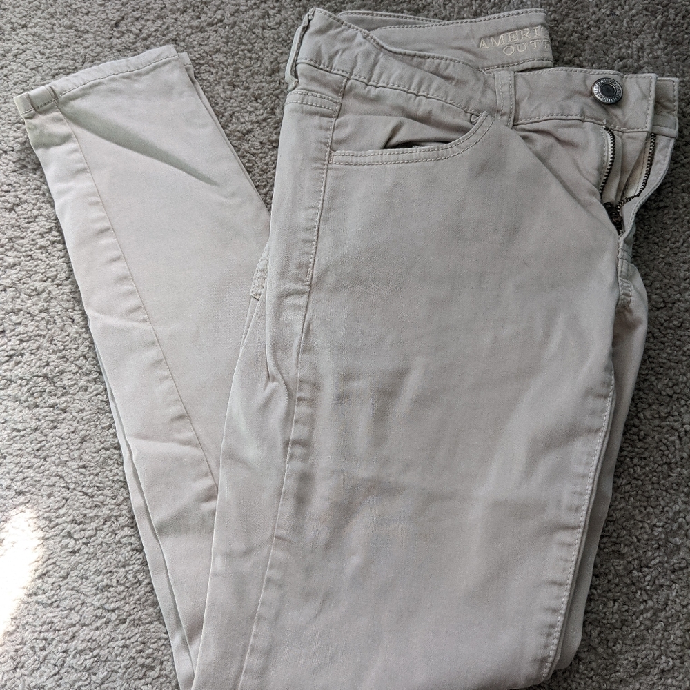 EUC American Eagle Stone Khaki Jeggings, size 4